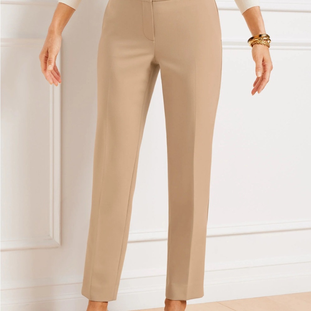 NWT Talbots Women's Tan khaki Hampshire Ankle Pants Size 12